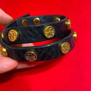 🖤Tory Burch💕double-wrap leather bracelet